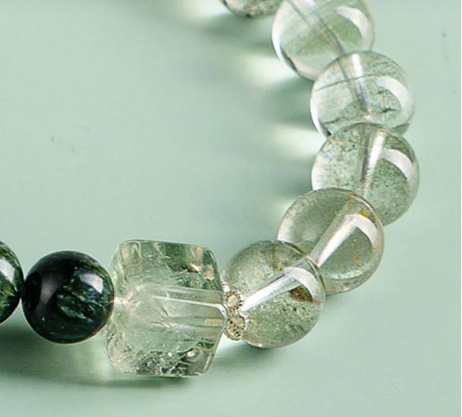 Natural green crystal bracelet(Health and Longevity)