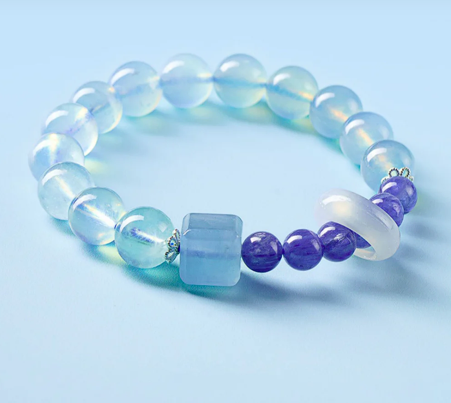 Natural blue crystal bracelet（Love and Family）
